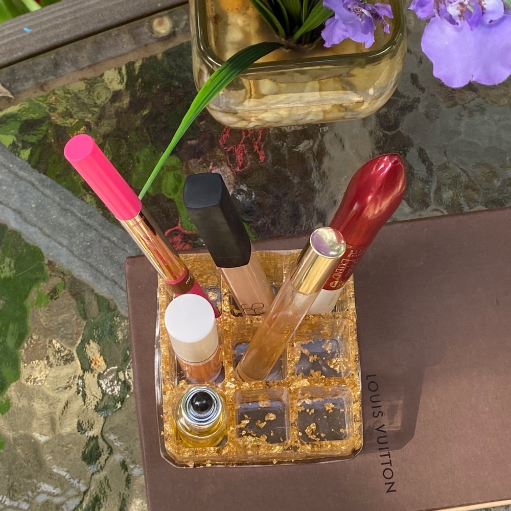 Gold Cosmetic Makeup Organizer Resin Art - Picture 10 of 16
